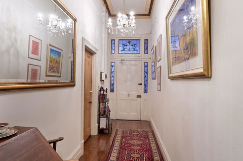 Annie's Victorian Terrace Accommodation Fremantle - Accommodation Port Hedland 10