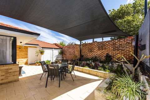 Scarborough Villa On Duke - Accommodation Port Hedland 7