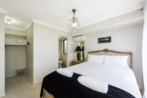 Scarborough Villa On Duke - Accommodation Port Hedland 0