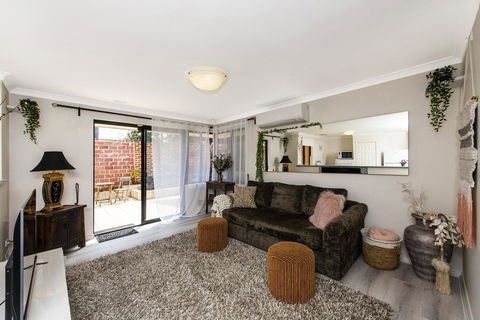 Scarborough Villa On Duke - Accommodation Port Hedland 6