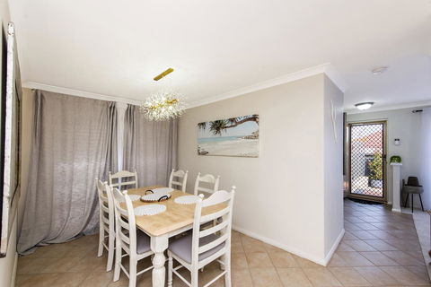 Scarborough Villa On Duke - Accommodation Port Hedland 5