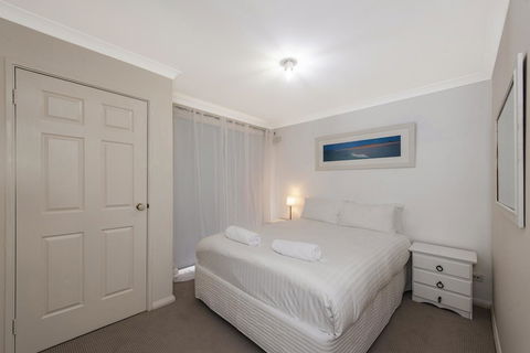 Scarborough Villa On Duke - Accommodation Port Hedland 11