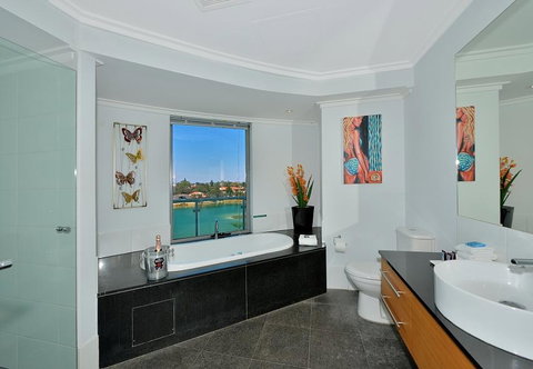 A 406 FANTASTIC OCEAN BEACH And MARINA VIEW APT - MANDURAH - Accommodation Port Hedland 30