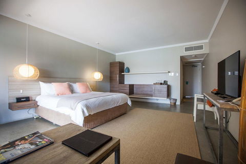 The Marina Hotel - Mindarie - Accommodation Port Hedland 4