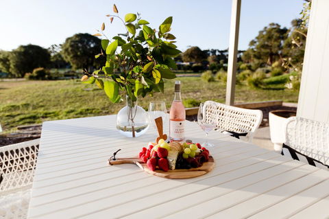 Ironstone Studio Margaret River - Accommodation Port Hedland 5