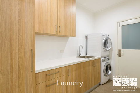 20 Madaffari Drive - Accommodation Port Hedland 22