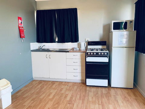 Shark Bay Cottages - Accommodation Port Hedland 15