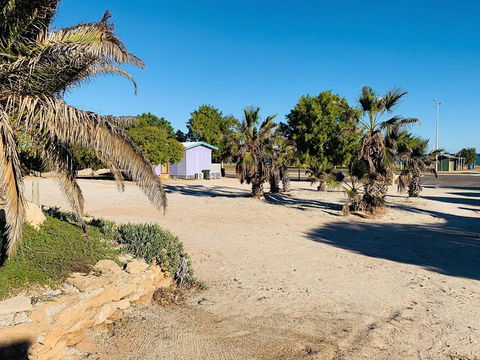 Shark Bay Cottages - Accommodation Port Hedland 12