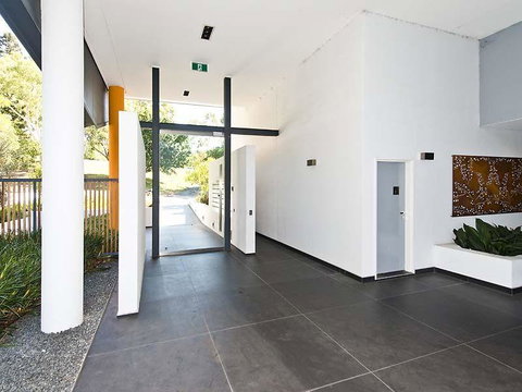 Scene Apartment 11 - Accommodation Port Hedland 15