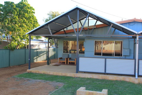 Kestrel Chalets - Accommodation Port Hedland 0