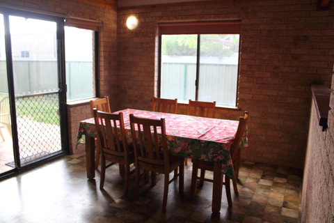 Kestrel Chalets - Accommodation Port Hedland 17