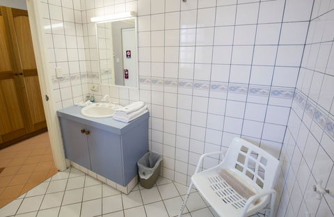 Esplanade Hotel Busselton - Accommodation Port Hedland 39