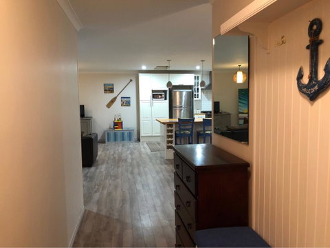 Halls Head Beach House - Accommodation Port Hedland 2