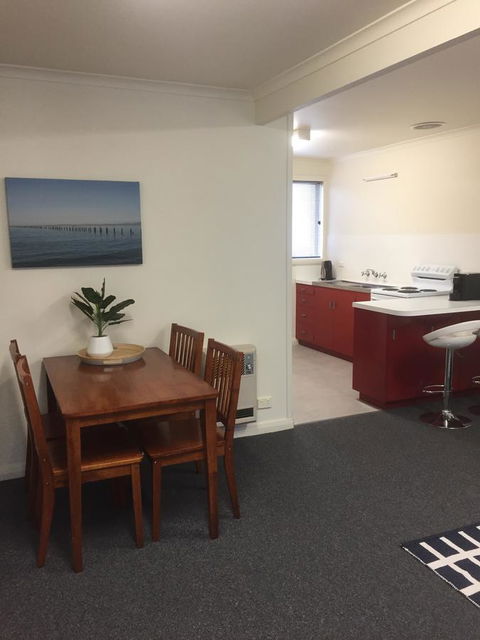 Old Pier Apartments - Accommodation Port Hedland 5