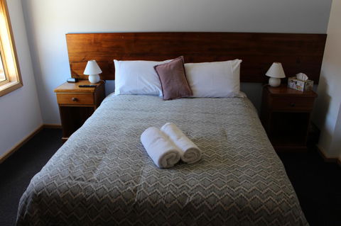 Tullah Lakeside Lodge - Accommodation Port Hedland 2