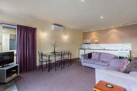 Smugglers Rest Apartments Dover - Accommodation Port Hedland 9