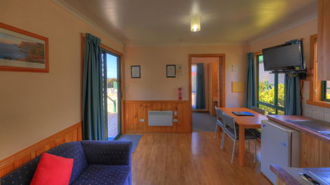 Bicheno Cabin Park - Accommodation Port Hedland 5