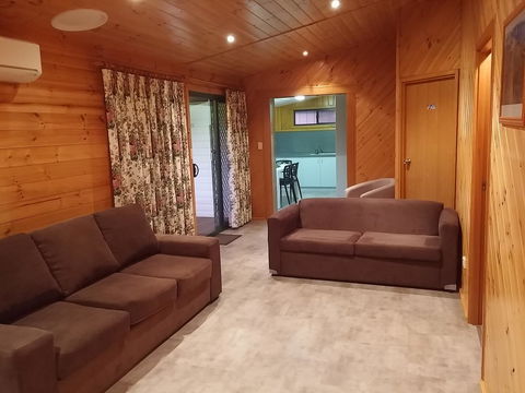 Bicheno Cabin Park - Accommodation Port Hedland 11