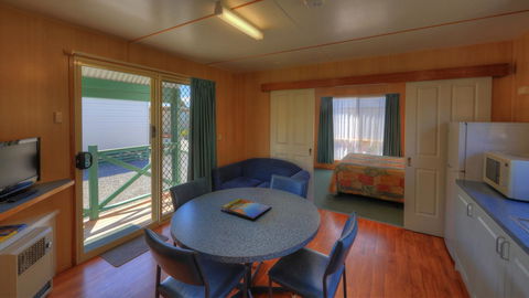 Bicheno Cabin Park - Accommodation Port Hedland 19