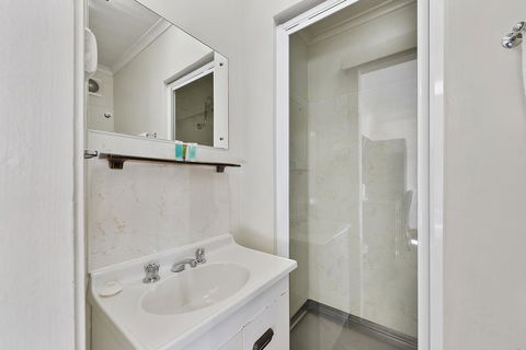 The Cornwall Boutique Hotel - Accommodation Port Hedland 14
