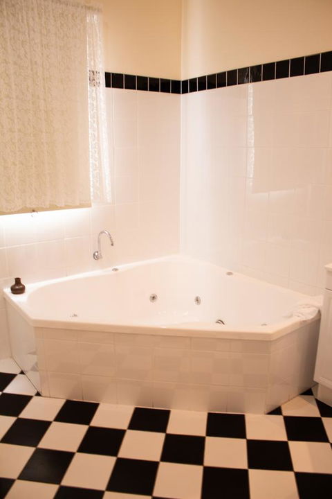 Stanley Hotel & Apartments - Accommodation Port Hedland 11