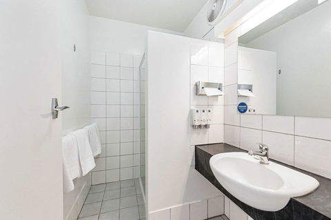 Coach House Launceston - Accommodation Port Hedland 24