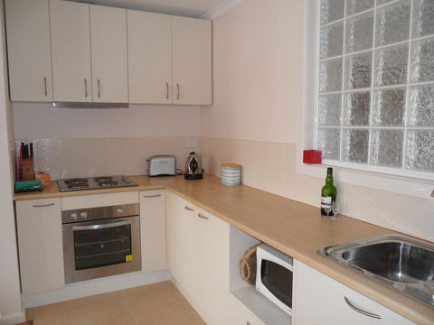 Anchorage Waterfront Retreat - Accommodation Port Hedland 3