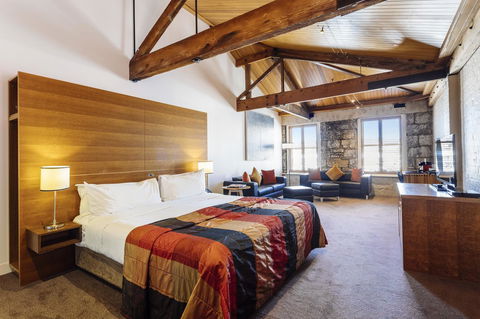 The Henry Jones Art Hotel - Accommodation Port Hedland 6