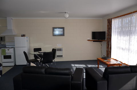 Castaway Holiday Apartments - Accommodation Port Hedland 14