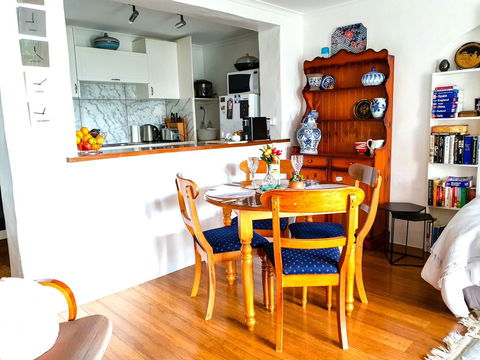 Million Dollar Views - Accommodation Port Hedland 17
