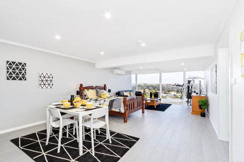 Views Forever - Devonport - Accommodation Port Hedland 4