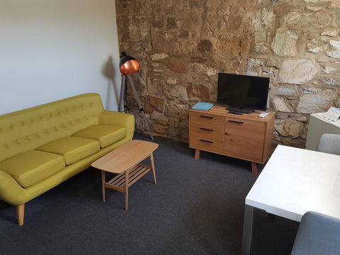 The Richmond Arms Hotel - Accommodation Port Hedland 6