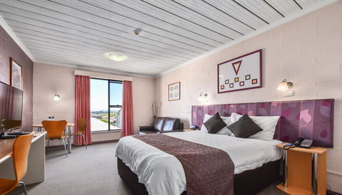 Balmoral On York - Accommodation Port Hedland 2
