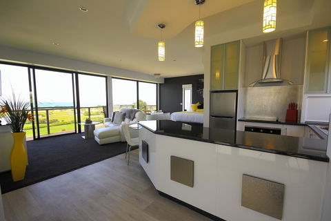 Horizon Deluxe Apartments - Accommodation Port Hedland 3