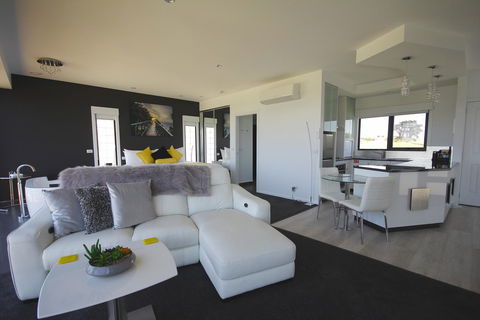 Horizon Deluxe Apartments - Accommodation Port Hedland 1