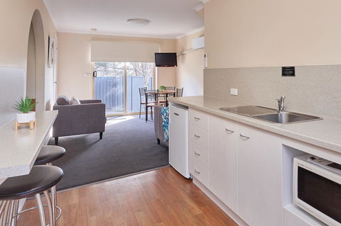 Elphin Serviced Apartments - Accommodation Port Hedland 8