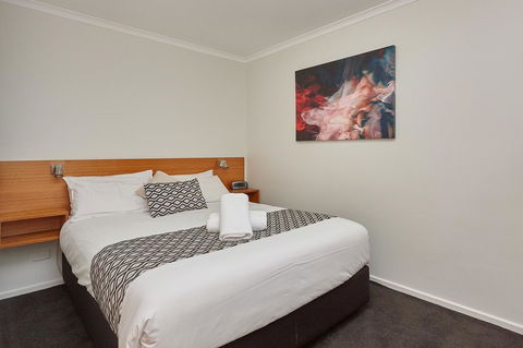 Elphin Serviced Apartments - Accommodation Port Hedland 2