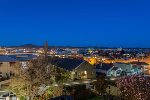 110 Hampden Apartments - Accommodation Port Hedland 3