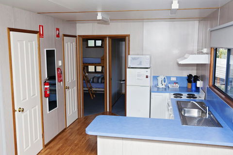 Seven Mile Beach Cabin And Caravan Park - Accommodation Port Hedland 11