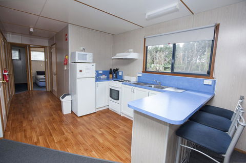 Seven Mile Beach Cabin And Caravan Park - Accommodation Port Hedland 3