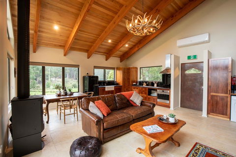 Adventure Bay Retreat Bruny Island - Accommodation Port Hedland 3