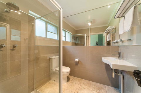 The Waterfront Wynyard - Accommodation Port Hedland 23