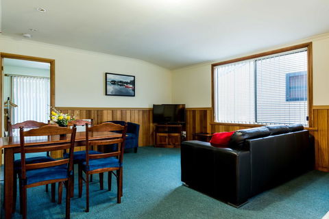 Driftwood Strahan Villas - Accommodation Port Hedland 6