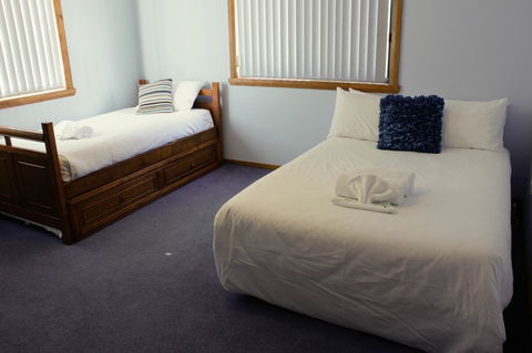 Mermaids Of Bicheno - Accommodation Port Hedland 8