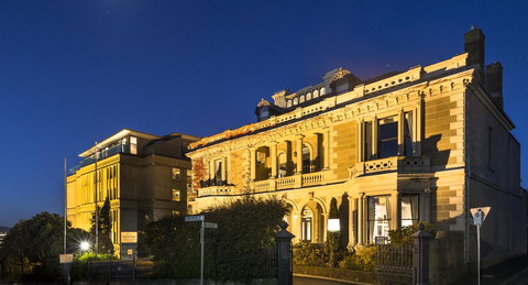 Lenna Of Hobart - Accommodation Port Hedland 0