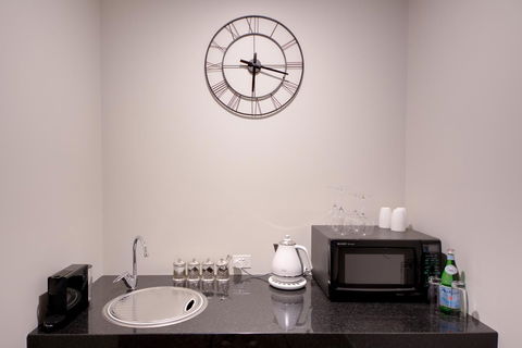 Amare Beachside Luxury - Accommodation Port Hedland 17