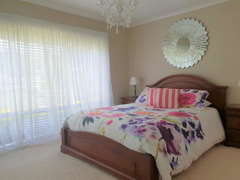 Garden By The Beach - Gateway To The East Coast, Close To Airport - Accommodation Port Hedland 2