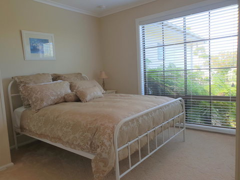 Garden By The Beach - Gateway To The East Coast, Close To Airport - Accommodation Port Hedland 3