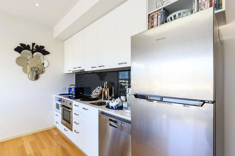 Bellerive Marina View Apartments NO 27 - Accommodation Port Hedland 14