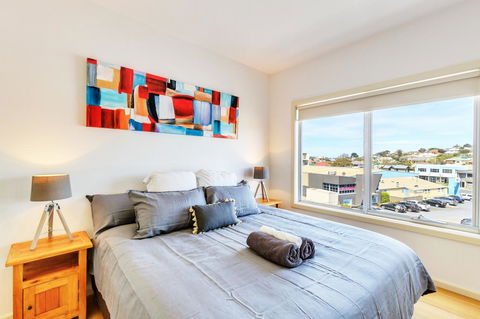 Bellerive Marina View Apartments NO 27 - Accommodation Port Hedland 4